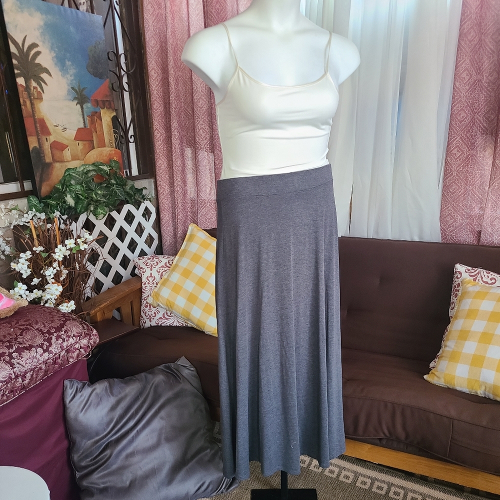 💥Sale 3 For $15 INC grey maxi skirt